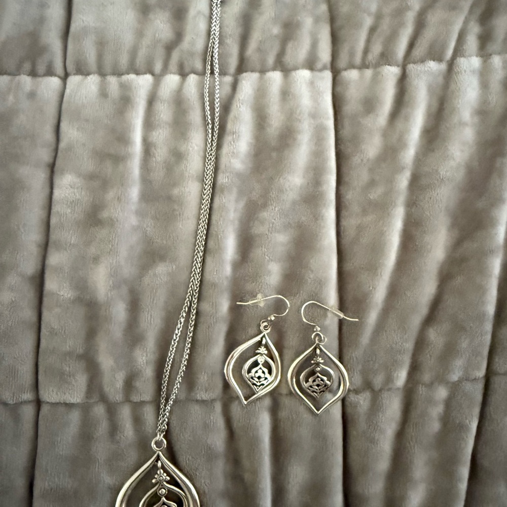 Brighton Silver Spiral Necklace and earrings set